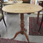 616 1752 TEA TABLE